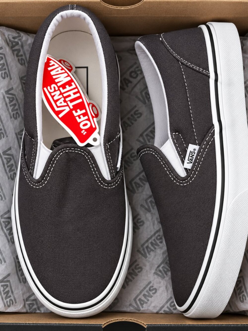 Vans Classic Slip-On Charcoal Men’s 3.5 Women’s 5 NWT New in Box